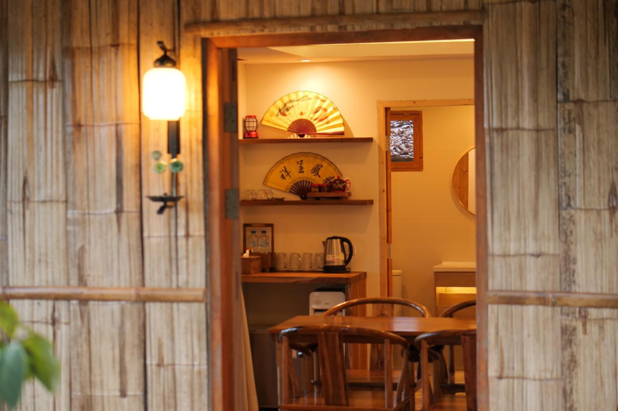 Hedreung Banrakthai Homestay And Camping Ban Rak Thai Exterior photo