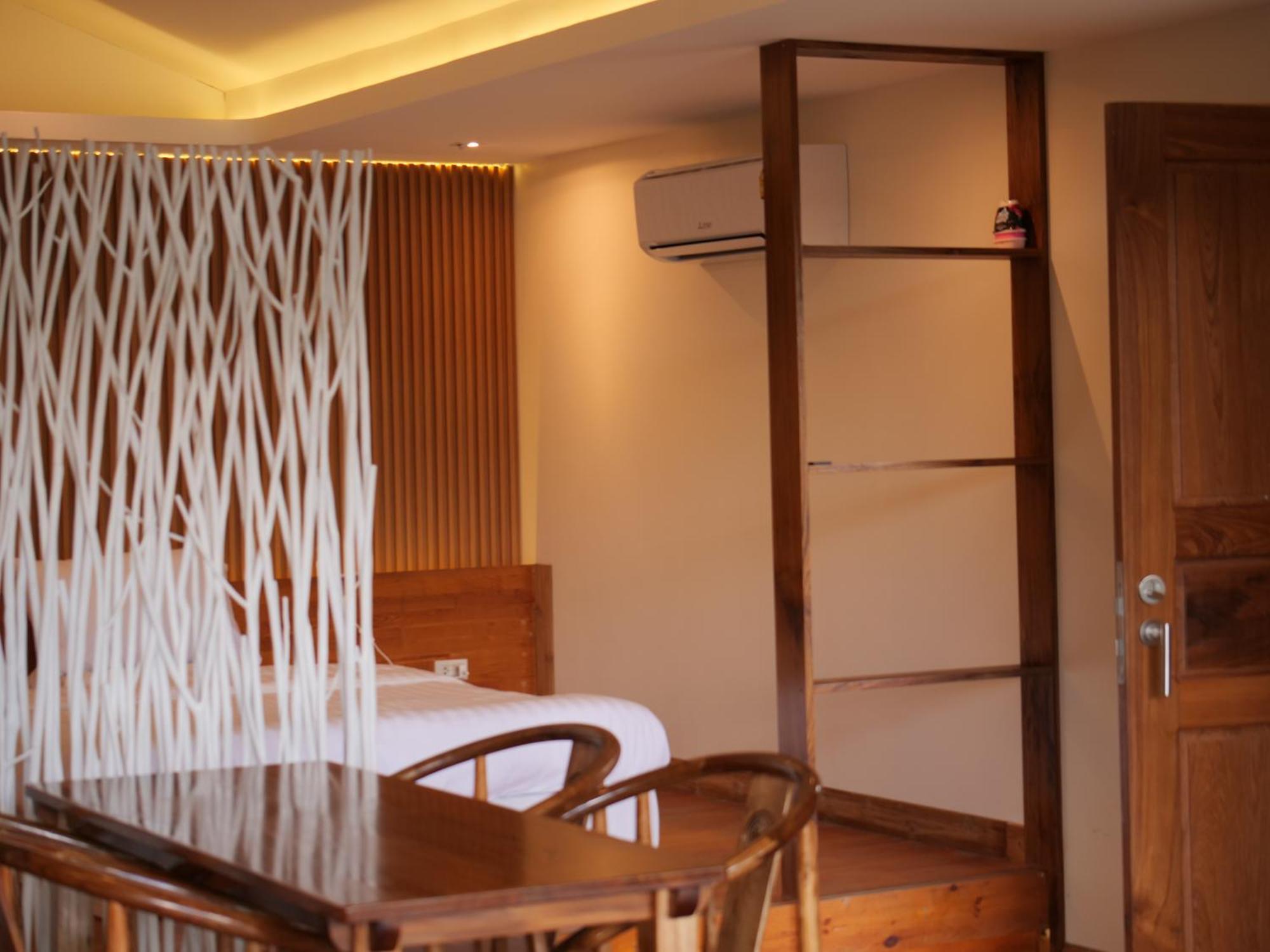 Hedreung Banrakthai Homestay And Camping Ban Rak Thai Exterior photo